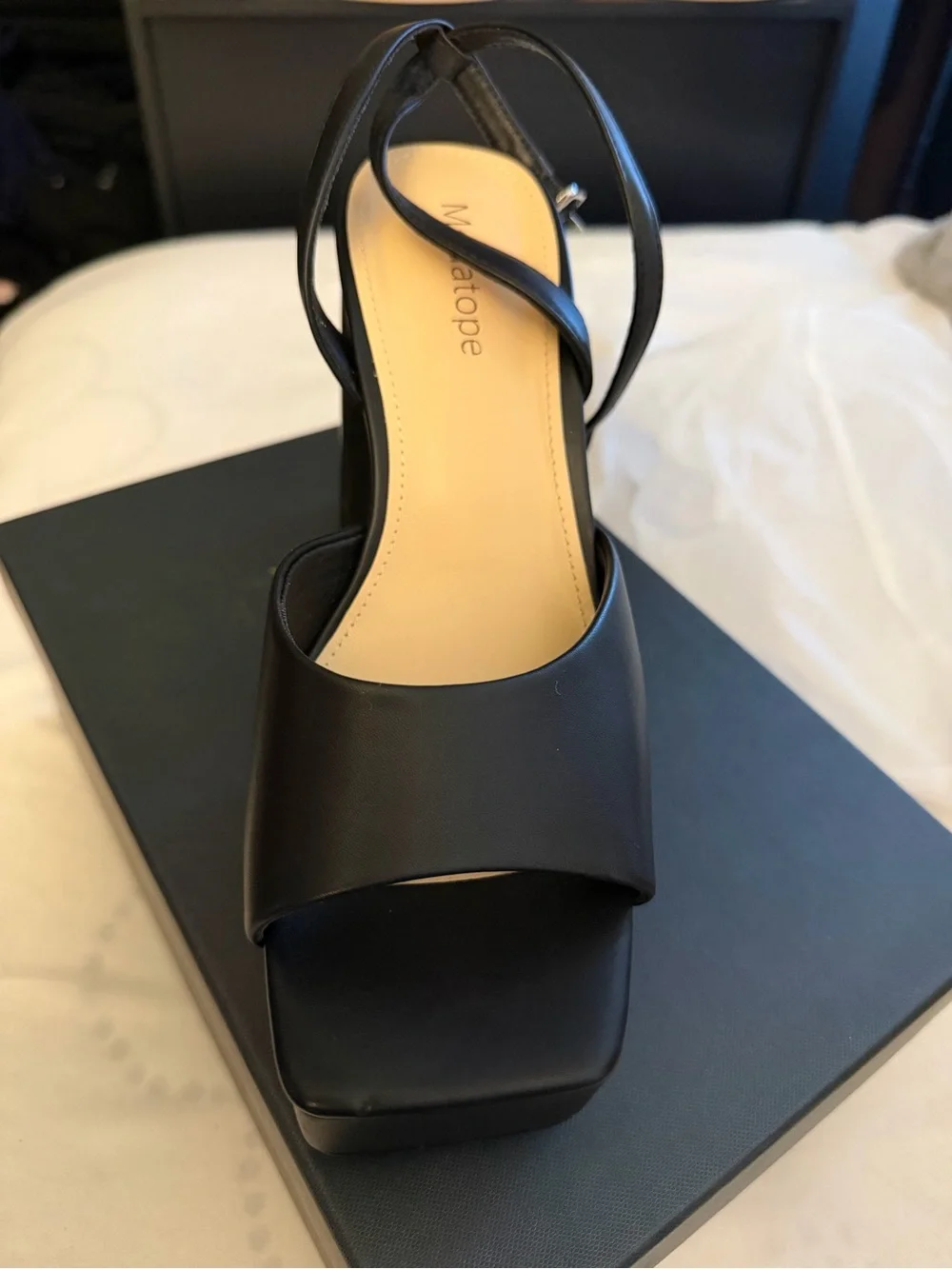 Modatope sleek black
